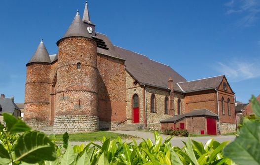 Eglise fortifiée de Wimy < Thiérache < Aisne < Picardie - 