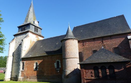 Eglise fortifiée de Nampcelles-la-Cour < Thiérache < Aisne < Picardie - 