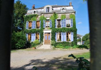 EPARCY Le Château - 