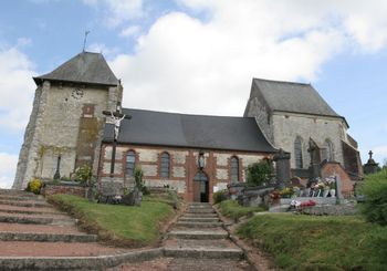 Eglise Fortifiée < Vigneux Hocquet < Thiérache < Aisne < Picardie < Hauts de France	 - 