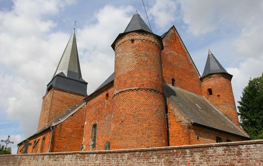 Eglise fortifiée < Lavaqueresse < Thiéraceh < Aisne < Hauts de France - 