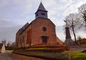 Eglise fortifiée < Ohis < Thiérache < Aisne < Picardie - 