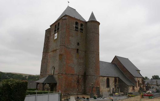 Eglise fortifiée < Hary < Aisne < Picardie - 