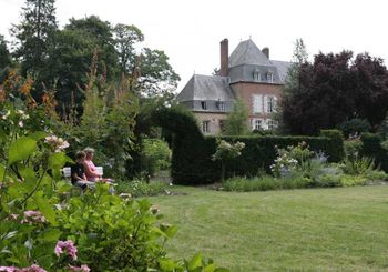 Jardins du Château < Puisieux et Clanlieu < Aisne < Picardie - 