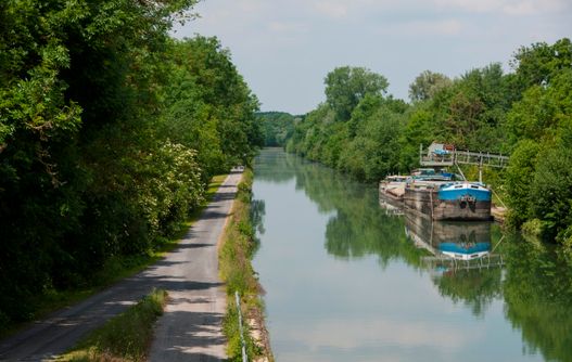 La Voie Verte au bord du canal de l'Oise - 